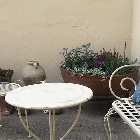 A Due Passi Dal Duomo Otel Biella Dış mekan fotoğraf